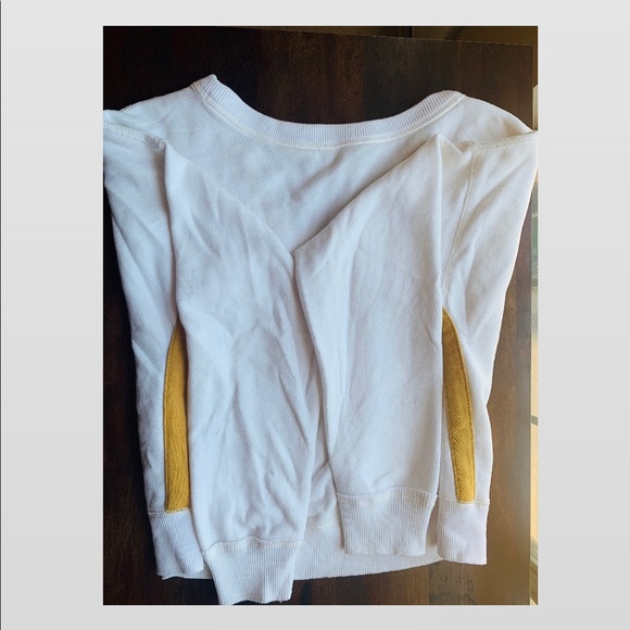 Abercrombie and Fitch Cropped Sweater - Picture 3 of 6